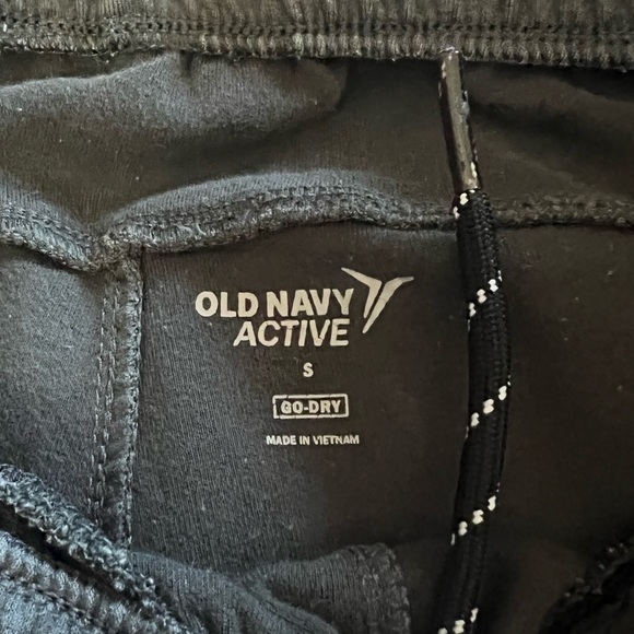 NWOT Old Navy Active Go Dry Joggers - Picture 2 of 3